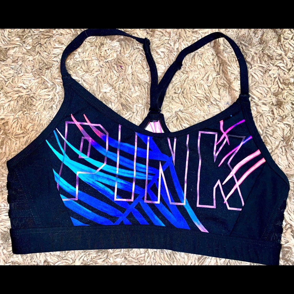 VS PINK Ultimate Sports Bra